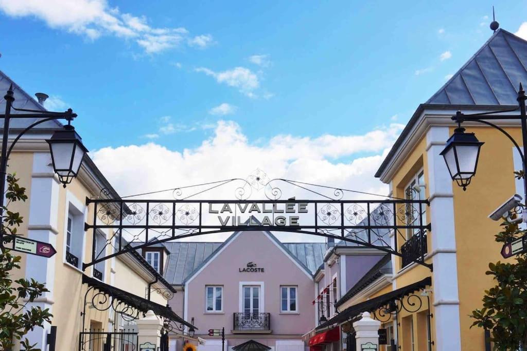 The Smile House // Bussy-Saint-Georges Apartamento Exterior foto